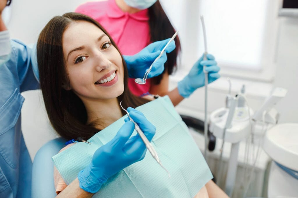 How to Feel Calm During a Dental Procedure with Dental Anxiety